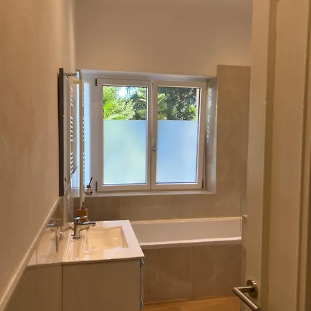 Vista - Villla Giulia 5 Min Loopafstand Tot Het * Porto Valtravaglia