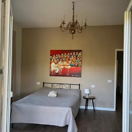 Vista - Villla Giulia 5 Min Loopafstand Tot Het Villa Porto Valtravaglia