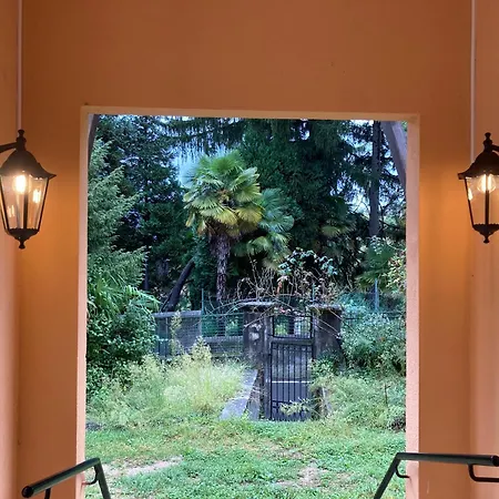 Villa Vista - Villla Giulia 5 Min Loopafstand Tot Het Porto Valtravaglia