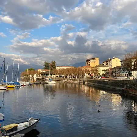 Vista - Villla Giulia 5 Min Loopafstand Tot Het Villa Porto Valtravaglia