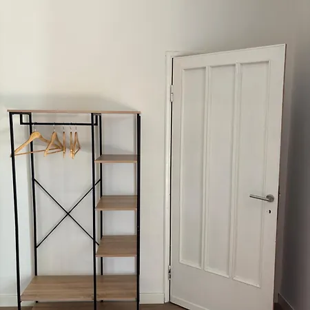 Vista - Villla Giulia 5 Min Loopafstand Tot Het Apartment Porto Valtravaglia