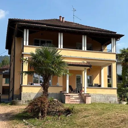 Vista - Villla Giulia 5 Min Loopafstand Tot Het * Porto Valtravaglia