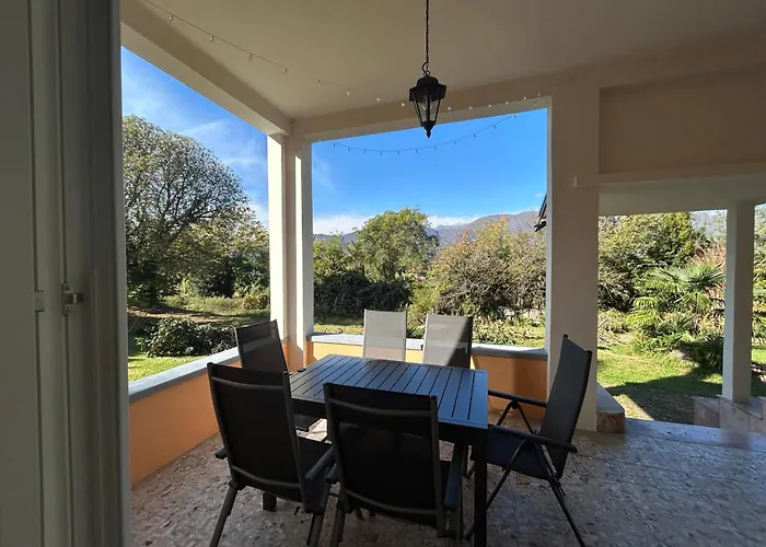 Villa Vista - Villla Giulia 5 Min Loopafstand Tot Het Porto Valtravaglia